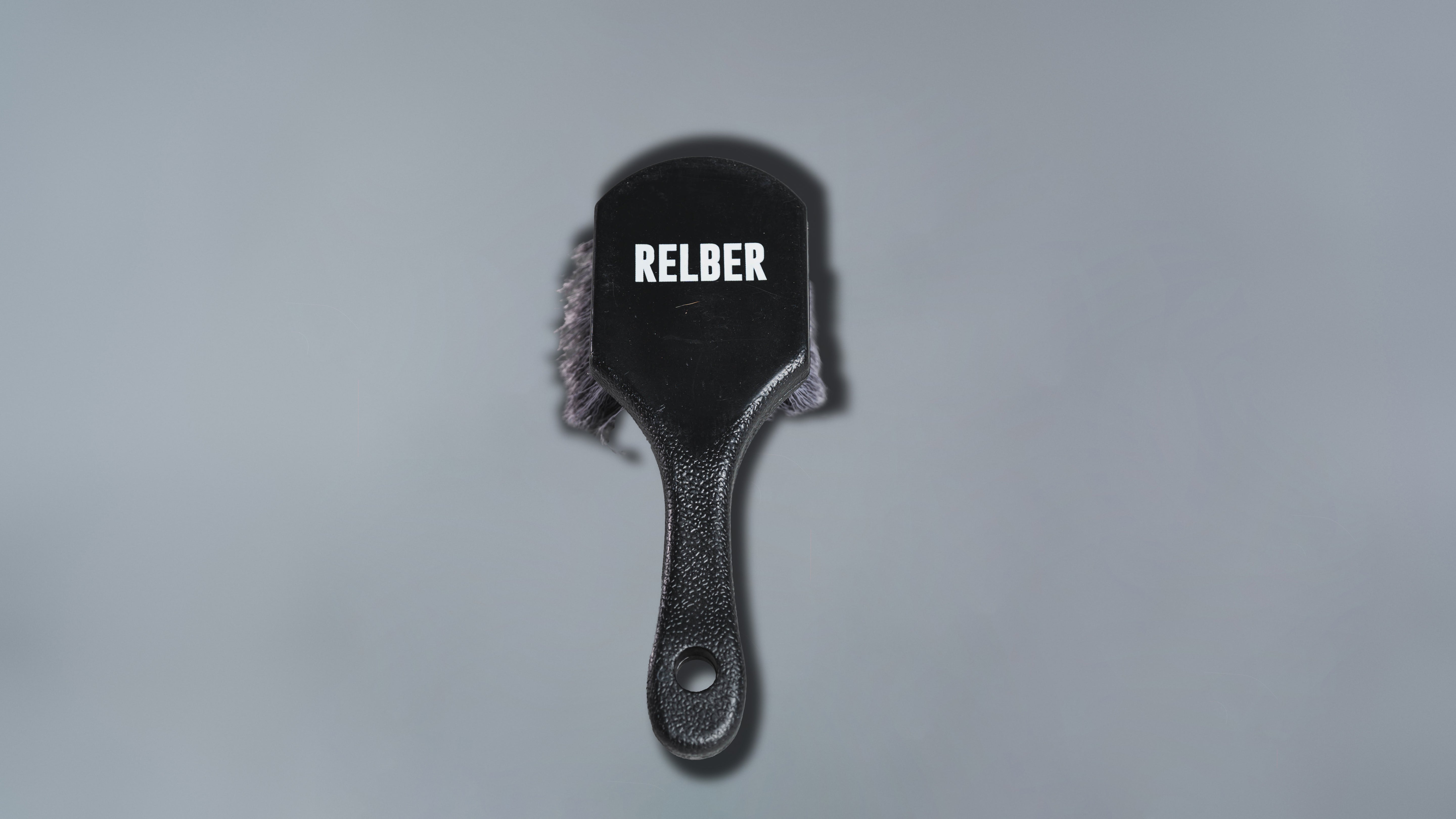 Transmission brush