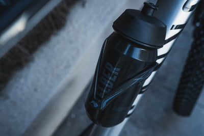 Relber-Flasche (schwarz) 