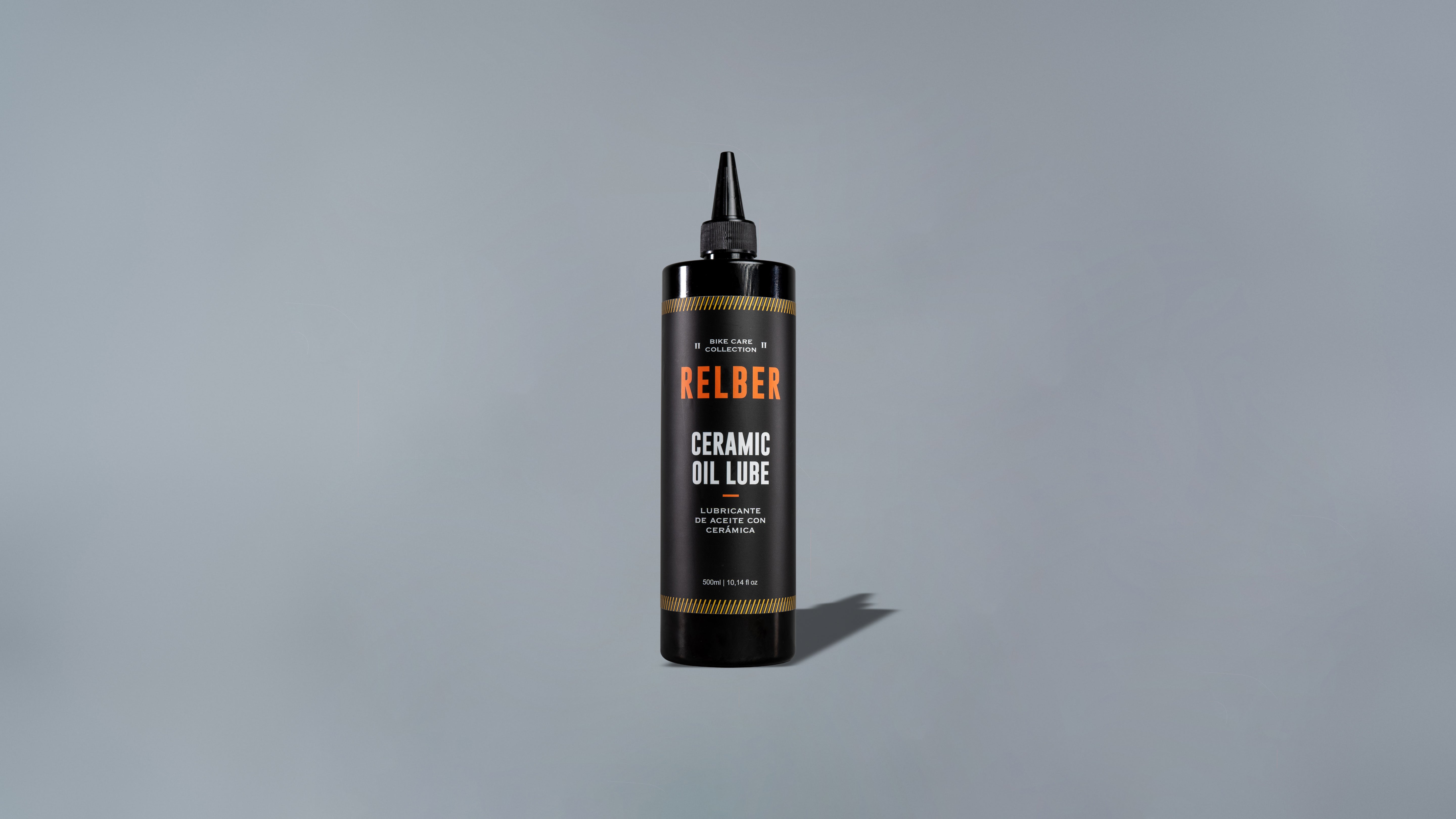 Ceramic oil lubricant